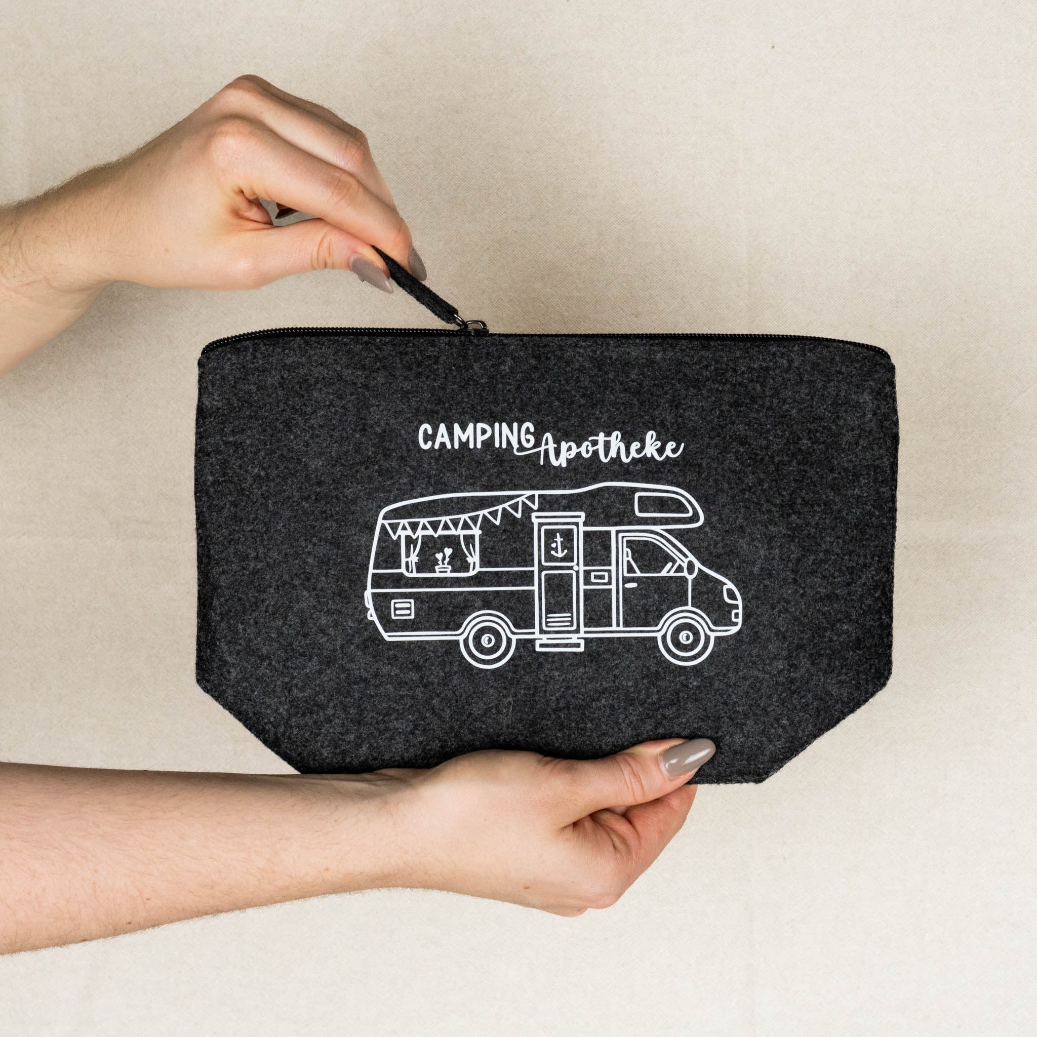 Filztasche „Campingapotheke Wohnmobil“